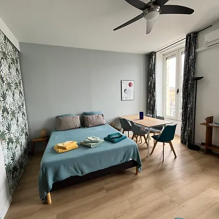 Climatise - Vue Canal Royal Apartamento
