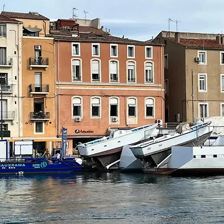 Climatise - Vue Canal Royal Lägenhet Sète